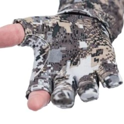 Sitka ESW Glove [Discontinued] -Hunting Clothing Store sitka whitetail eswglove 1